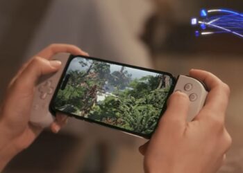 Report: Sony Developing New Standalone Portable Game Console to Compete with Microsoft and Nintendo